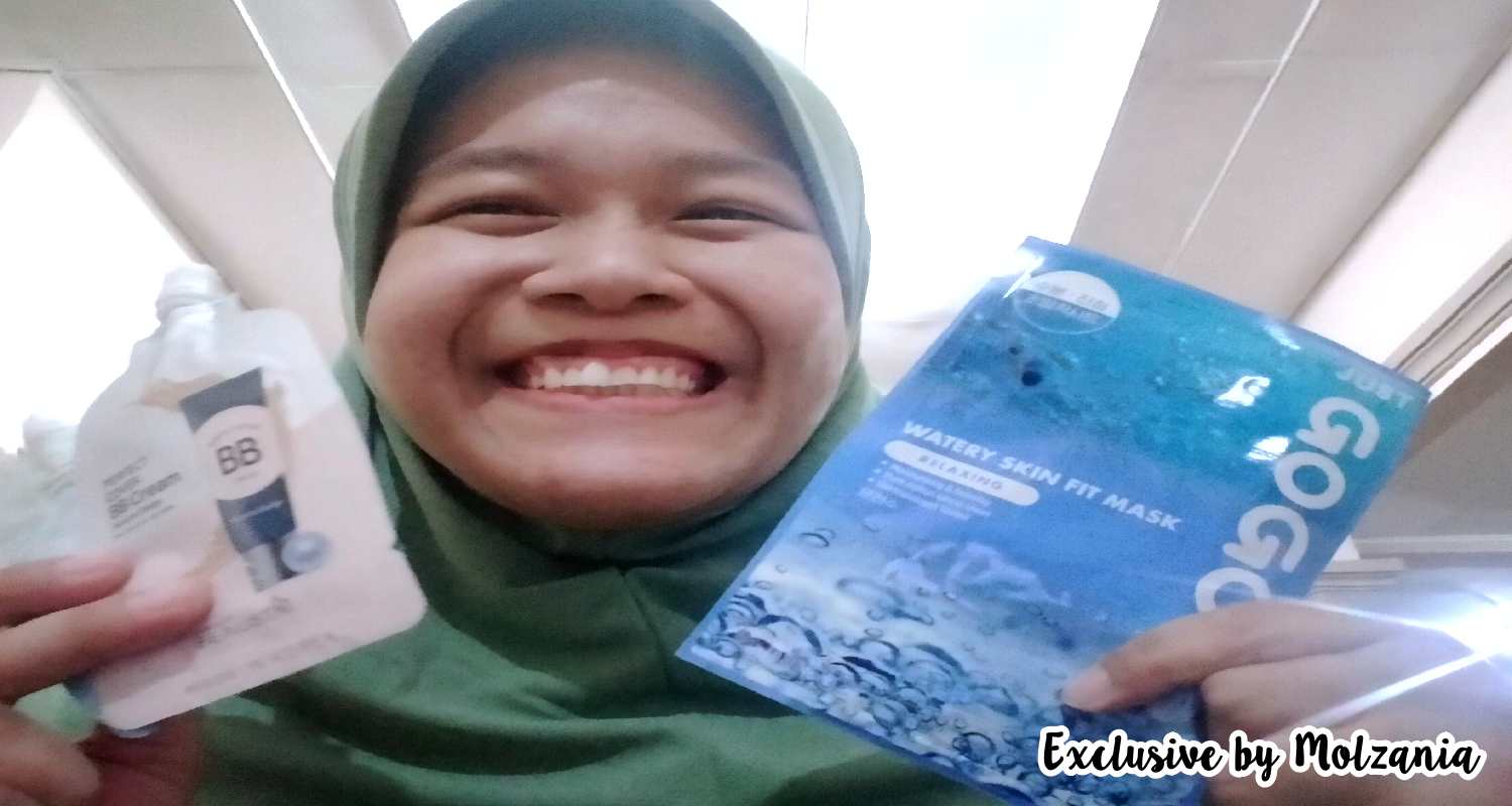 berfoto sama produk beausta kesukaan