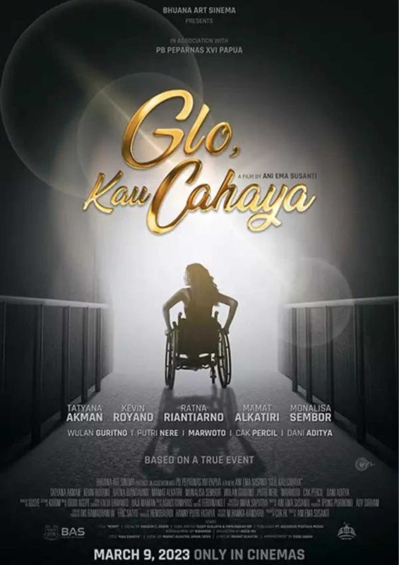  poster film glo kau Cahaya