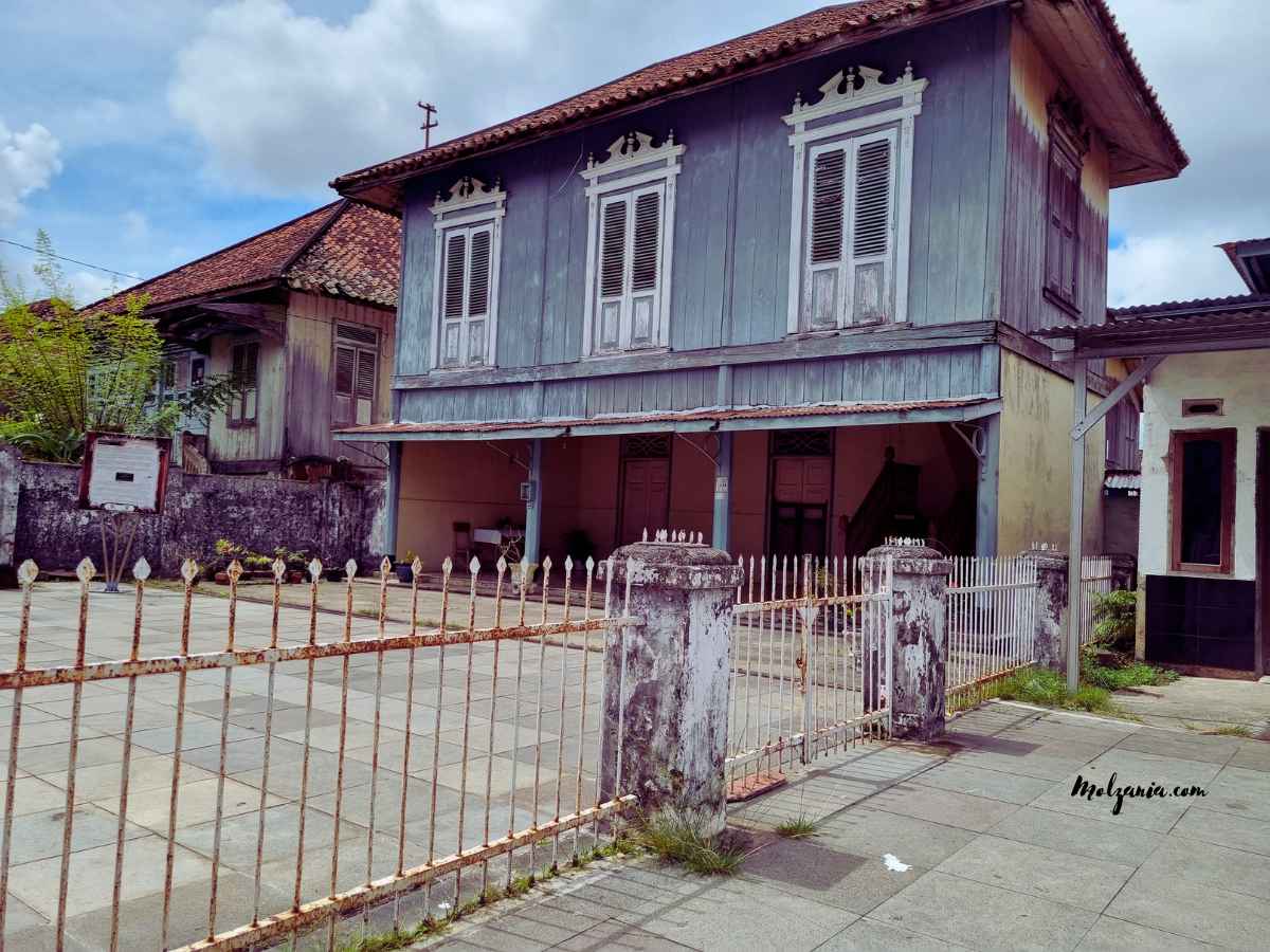 rumah khas palembang di kampung almunawar