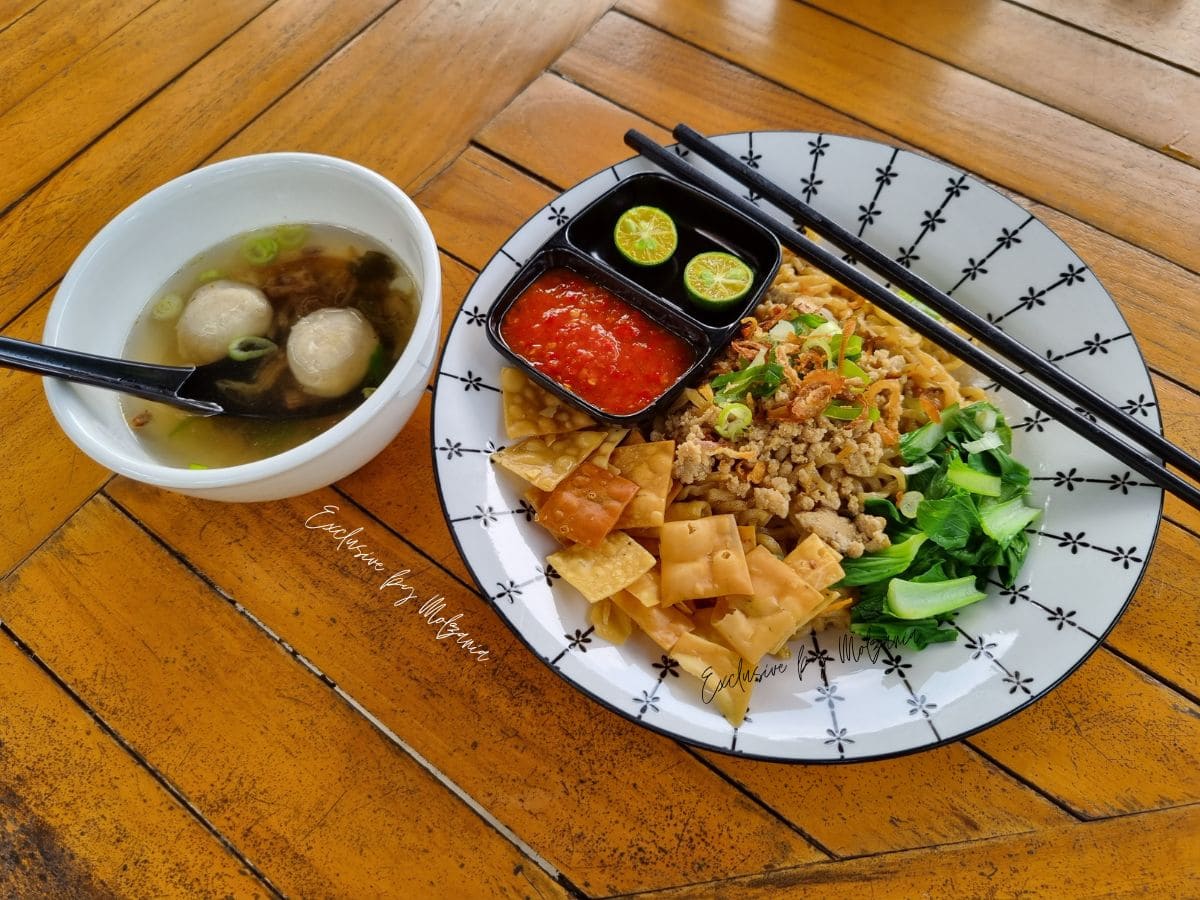 bakmi dan bakso kuah