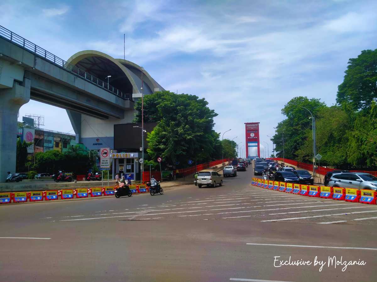 jembatan-ampera-siang-hari