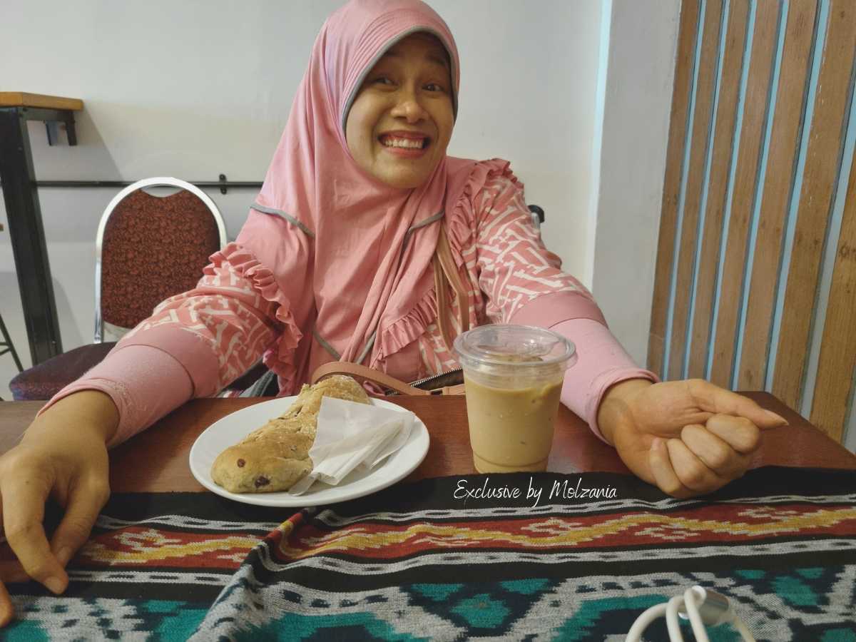 nongkrong di warung kopi telusur palembang