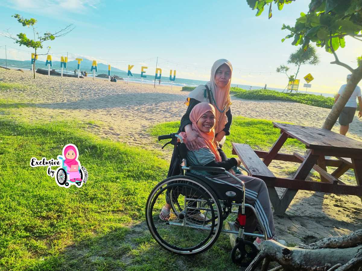 foto pantai kedu di kalianda