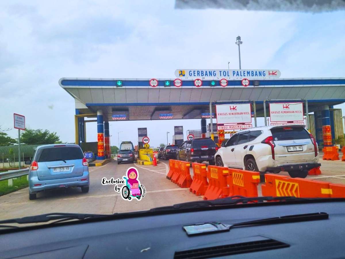 bisa mengisi saldo e-toll di gerbang tol