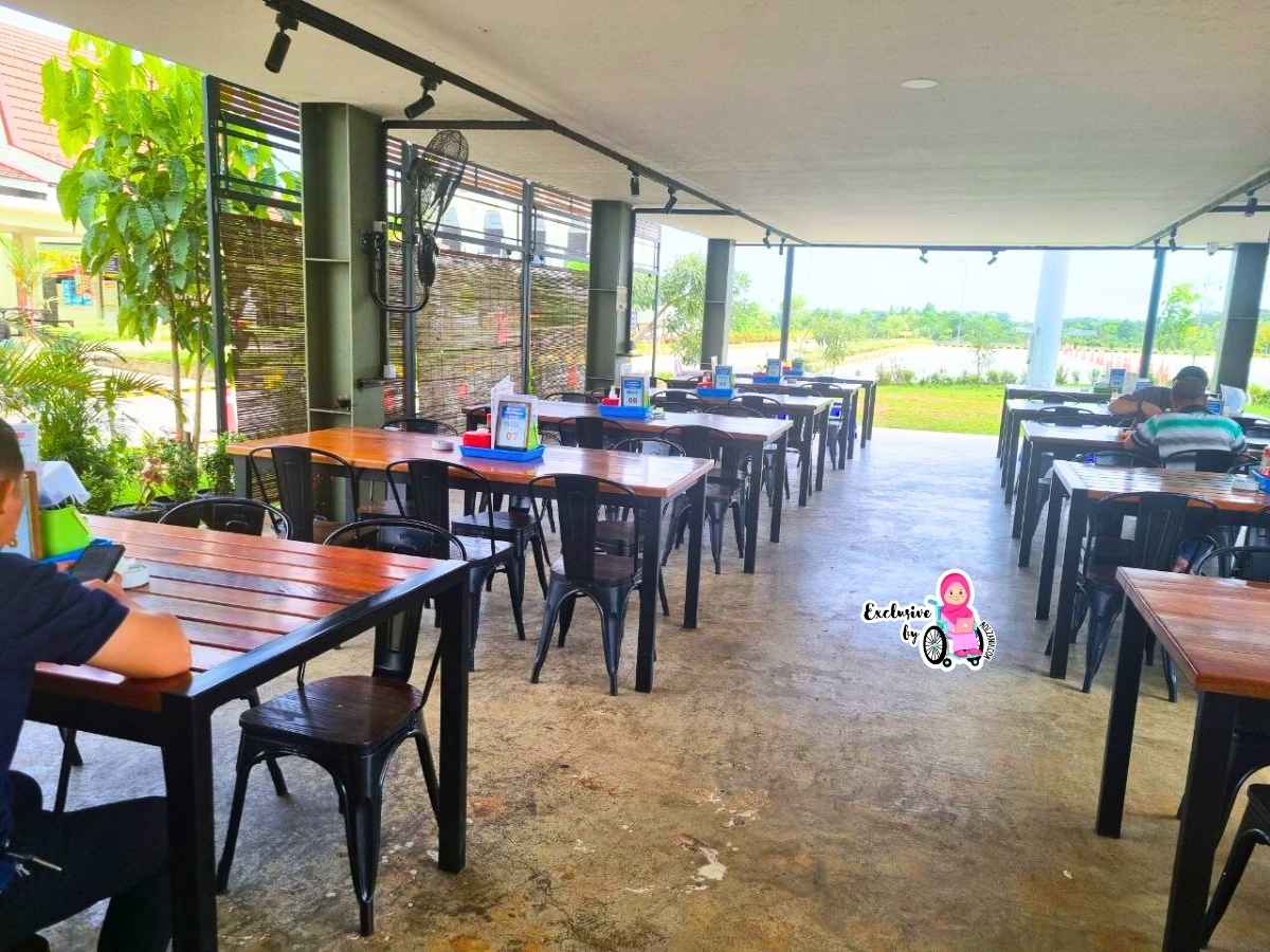 tempat makan restoran tahu sumedang di prabumuliih